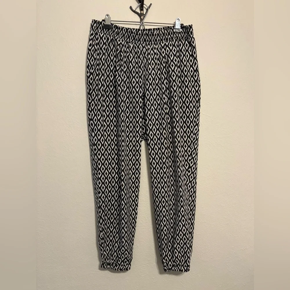 Black and White Geometric Joggers